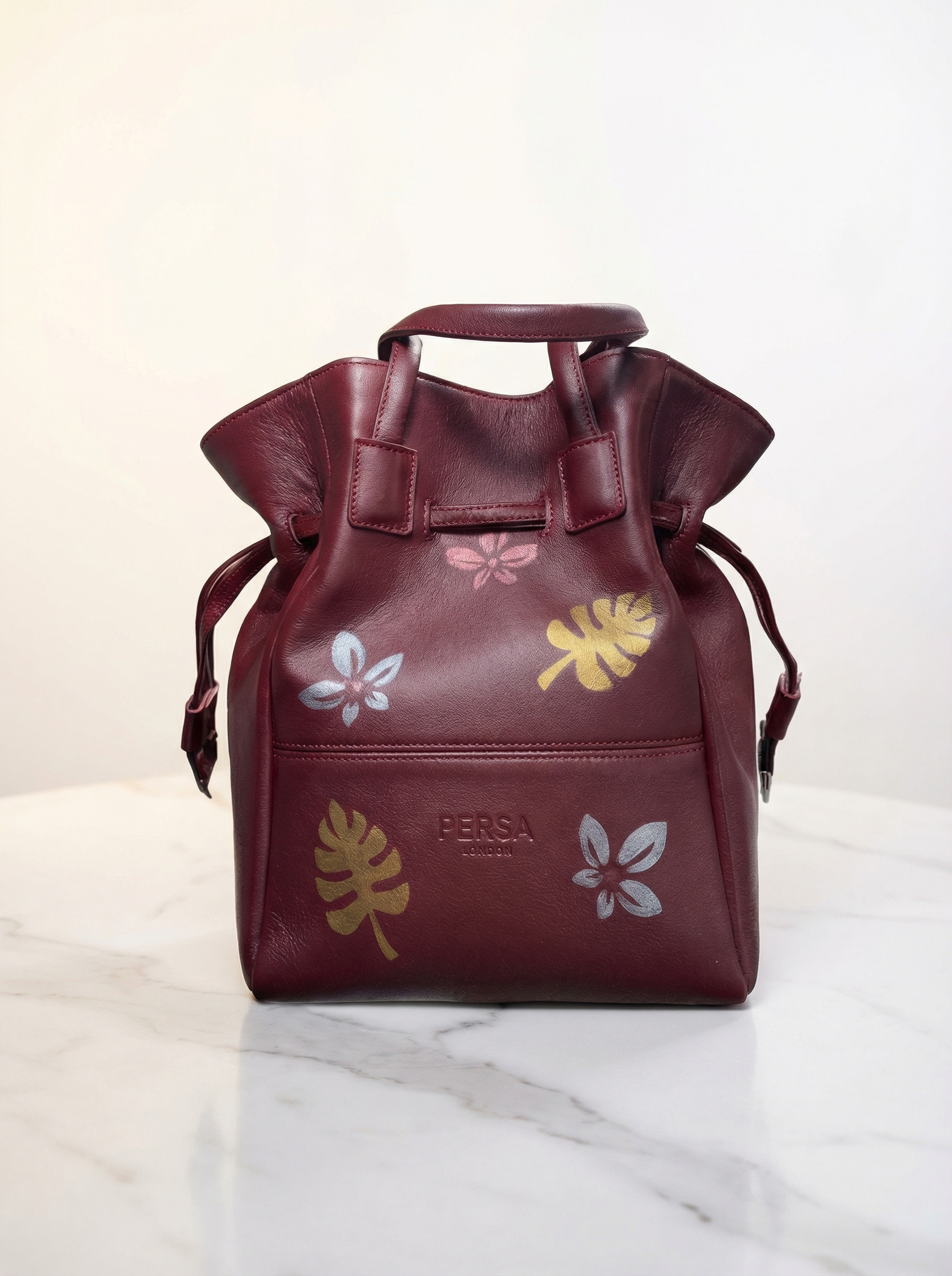 Bucket bag